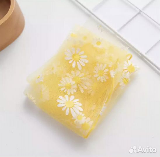 Носки полупрозрачные (ромашковая гамма)