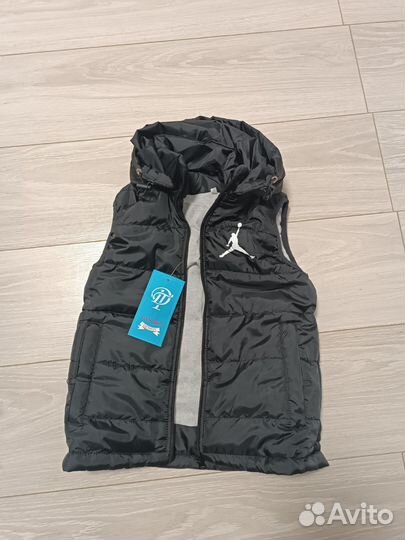 Детский костюм тройка новое