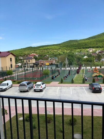 2-к. квартира, 50 м², 2/3 эт.