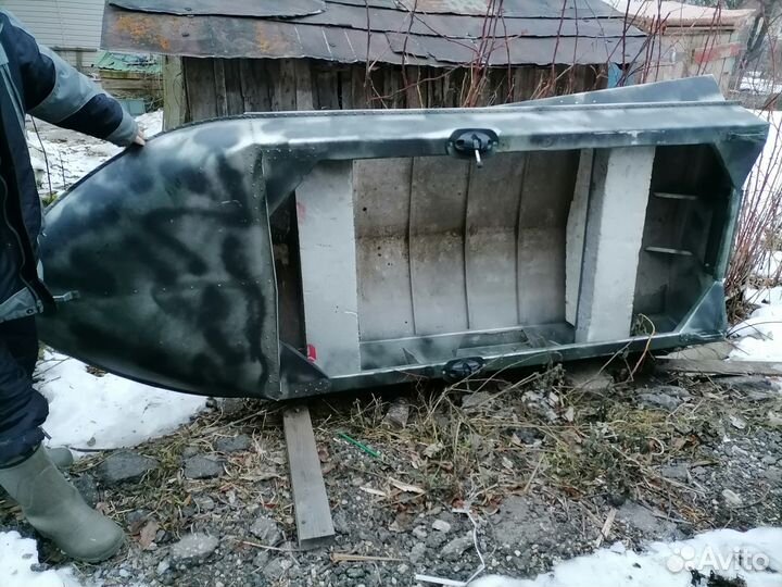 Лодка романтика