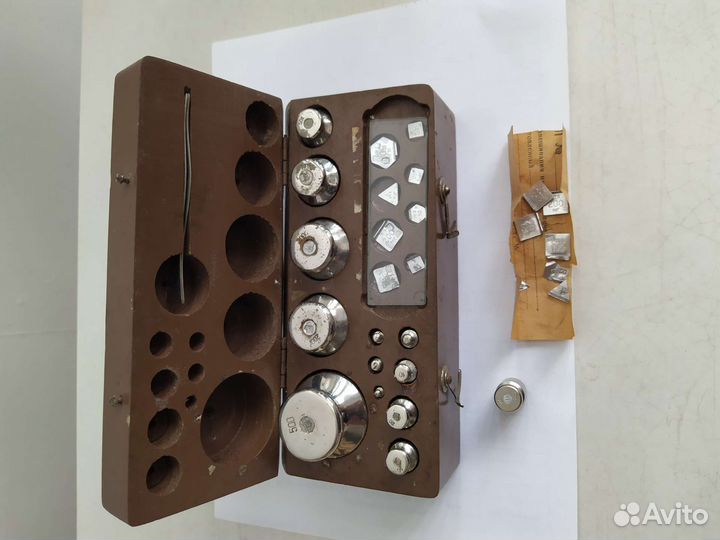 Весы равноплечие ручные миз Н. Тагил 60-Е годы