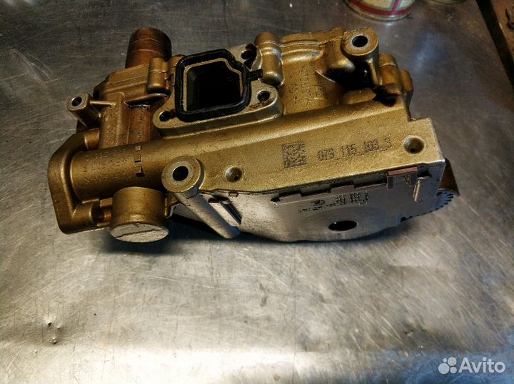 Насос масляный двигателя 4.2 BAR VW Туарег Audi Q7