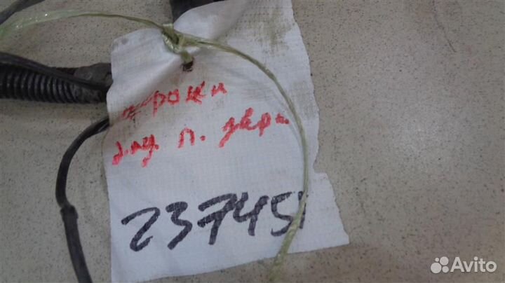 Проводка двери задней правой Jeep Grand Cherokee