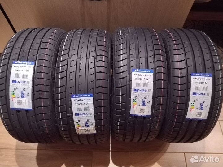 Triangle EffeXSport TH202 215/35 R18 84Y