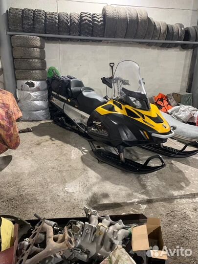 Brp ski-doo skaldic 2012 550