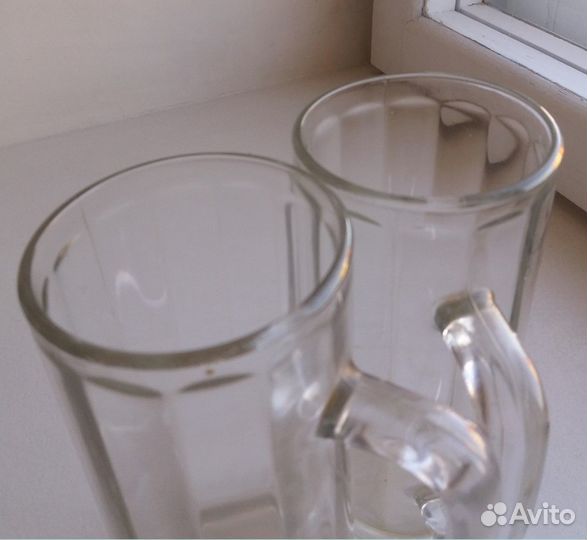 Пивные кружки и бокалы