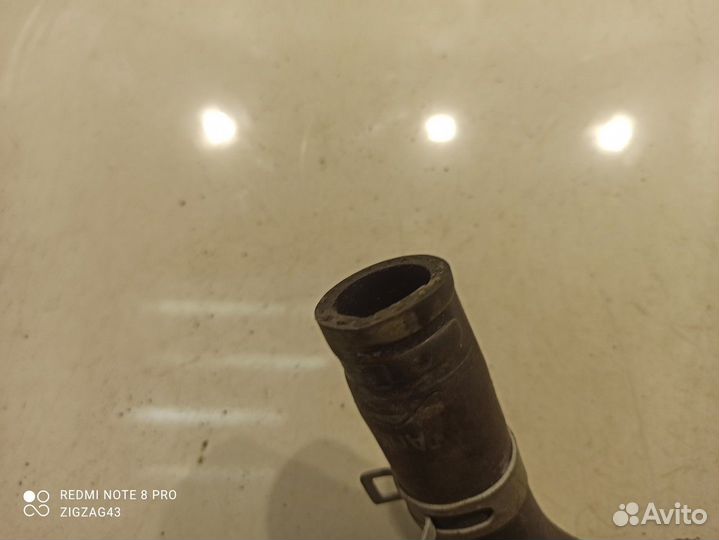 Патрубок системы охлаждения