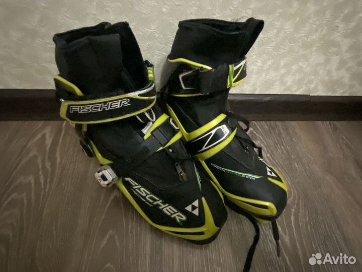 Лыжные ботинки Fischer