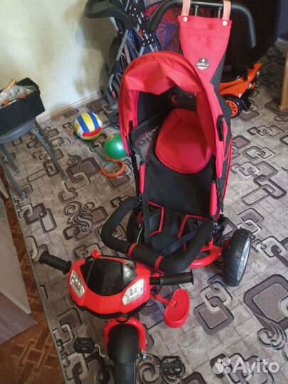 Трехколесный велосипед