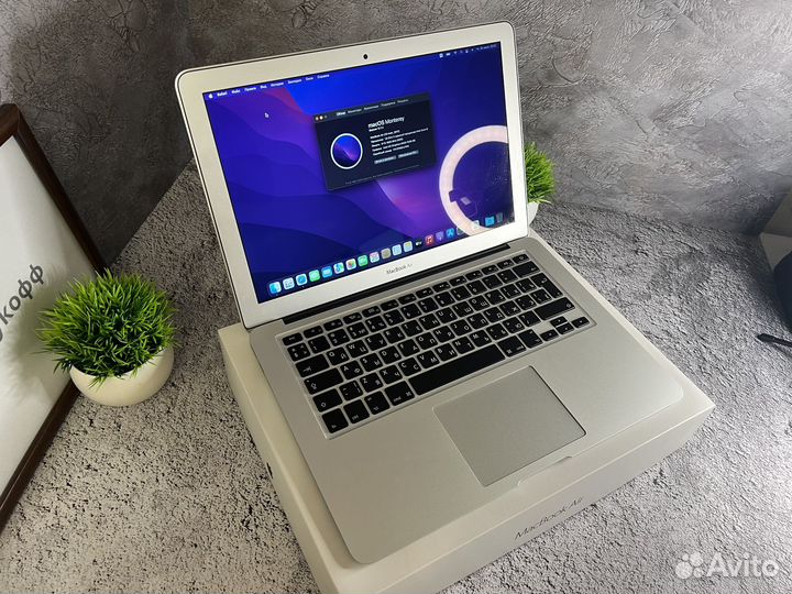 Macbook air 13 2017/i5/8/128