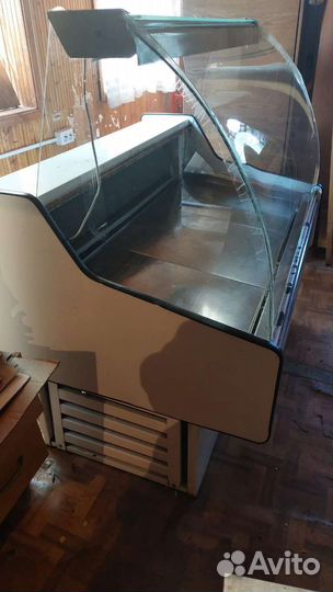 Холодильная витрина