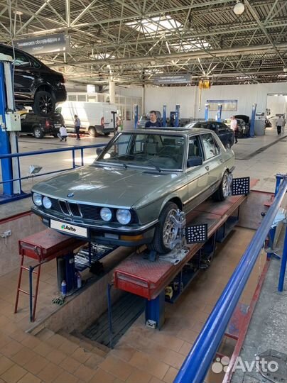 BMW 5 серия 1.8 МТ, 1985, 200 000 км