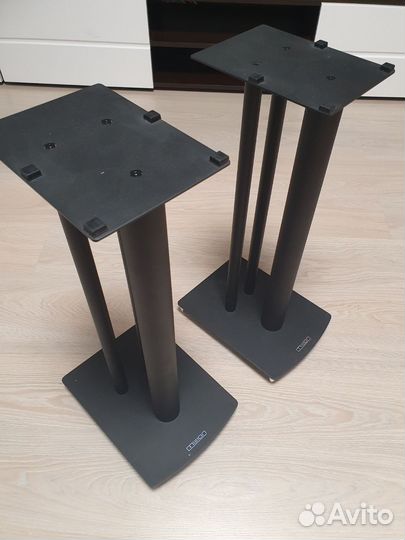 Стойки для акустики,колонок