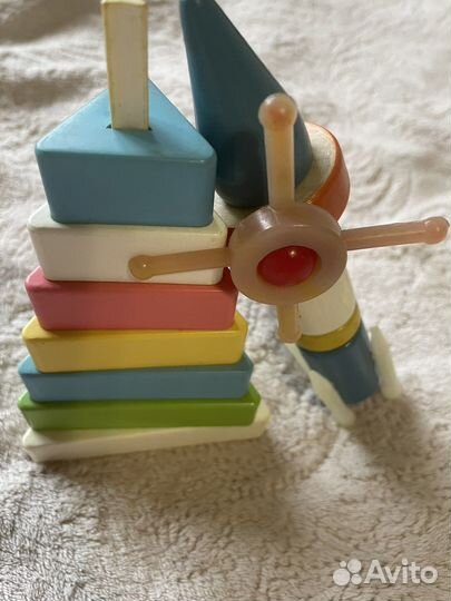 Пирамидка и ракета игрушка СССР