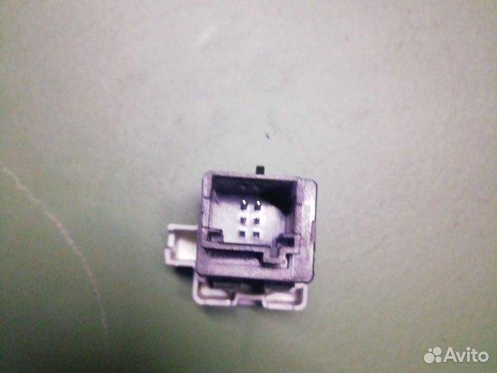 Кнопка блокировки дверей citroen c 4