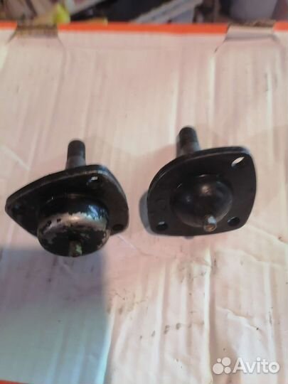 Шаровая опора