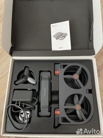 Селфи-дрон iDol