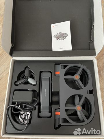 Селфи-дрон iDol