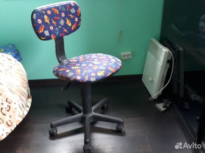 Компьютерное кресло