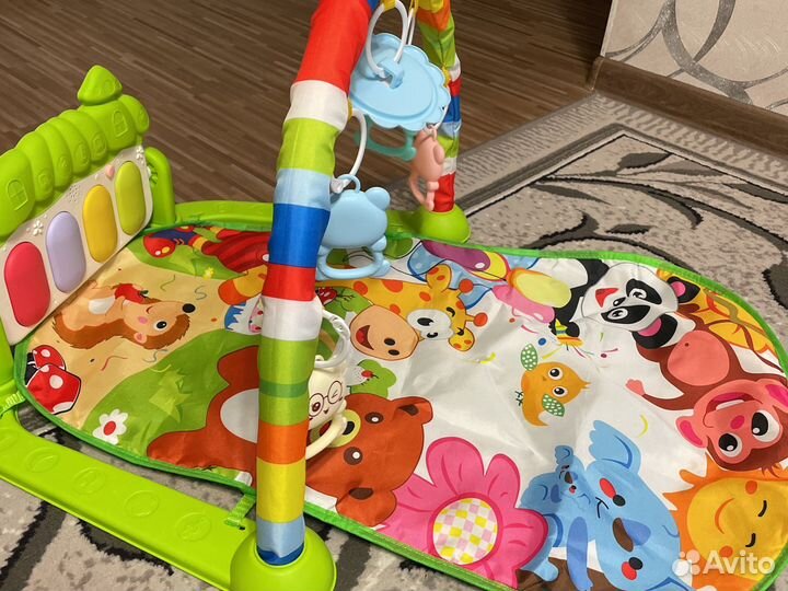 Развивающий коврик