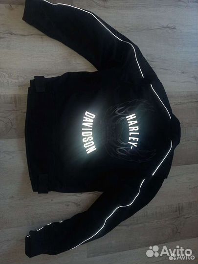 Мотокуртка