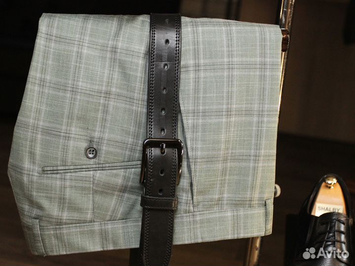 Мужской костюм (Пиджак, жилет, брюки)