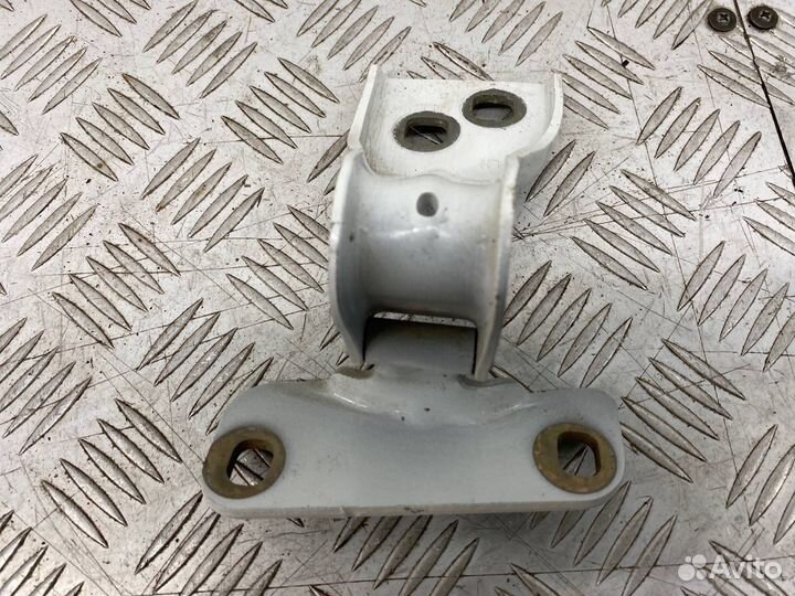 Б/У петля крышки багажника левый Opel Astra J P10