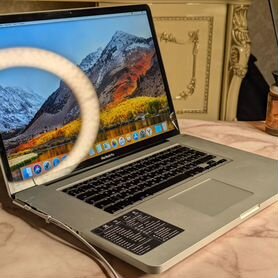 Apple macbook pro 17 2011