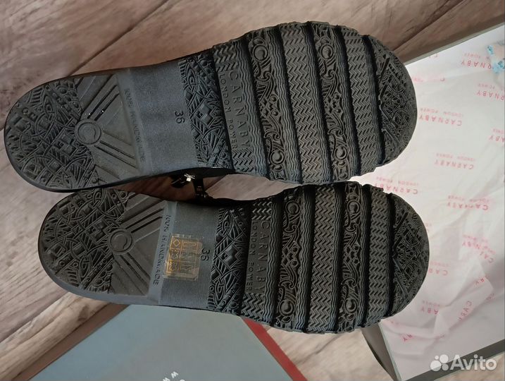 Ботинки Carnaby