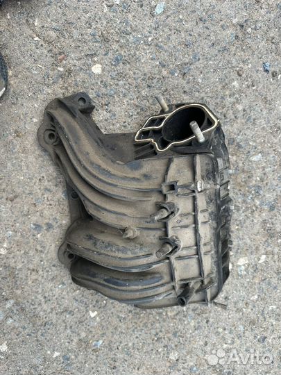 Впускной коллектор ваз 2110