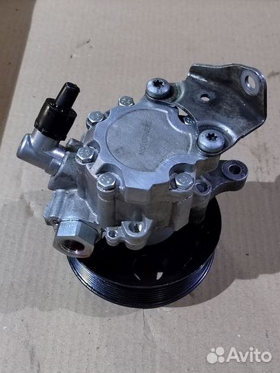 Насос гур om642