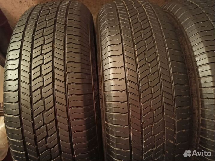 Yokohama Geolandar G033 215/70 R16