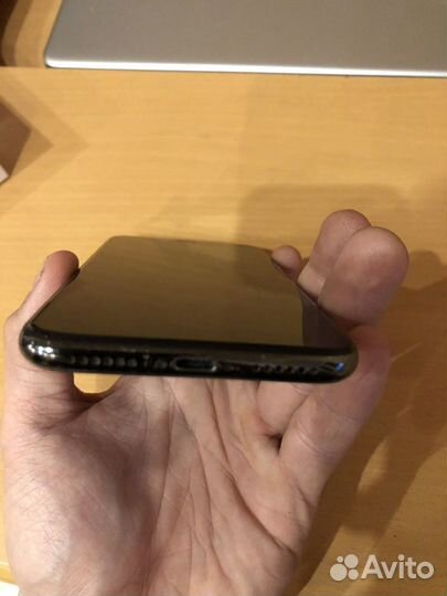 iPhone X, 64 ГБ