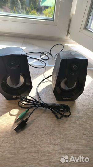 Колонки для компьютера Sven 370