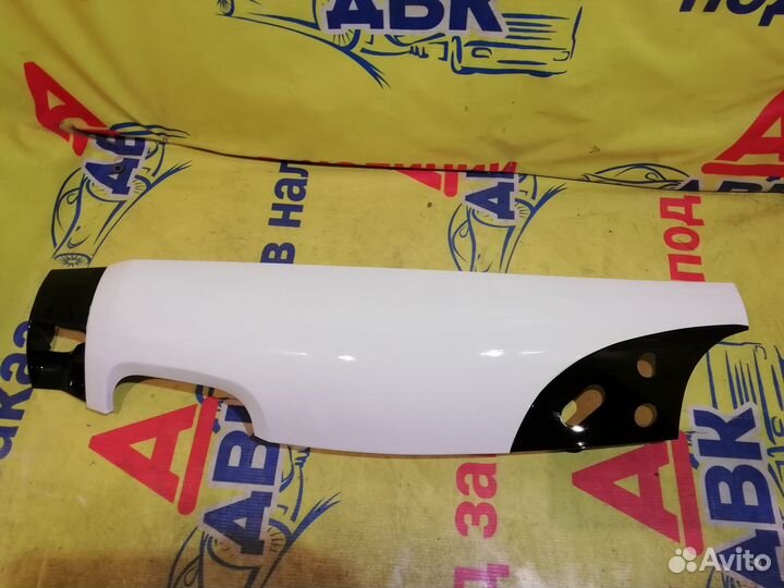 Щека (накладка) Isuzu Forward 96г FRR33