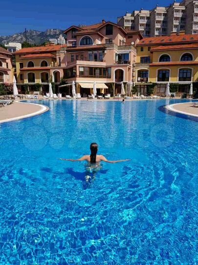 1-к. квартира, 50 м², 1/3 эт.