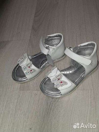 Босоножки