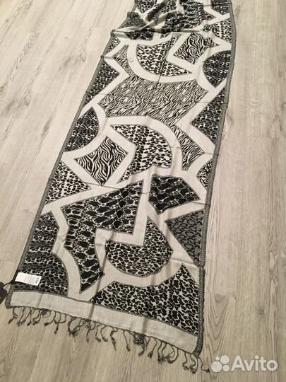 Шарфы и палантины