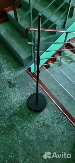 26000-300-55 Стойка для микрофона, Konig & Meyer