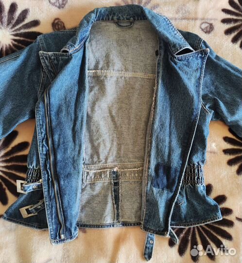 Джинсовая куртка