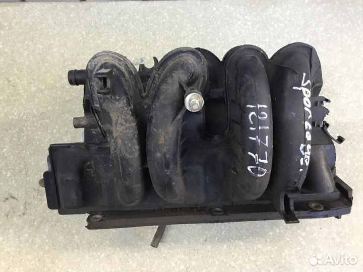 Коллектор впускной Renault Logan 2005-2014