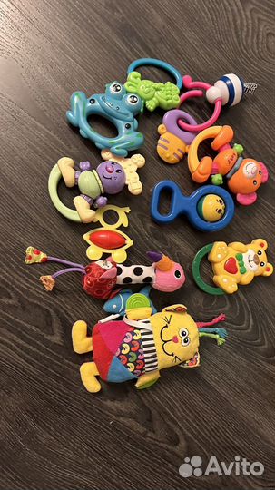 Развивающие игрушки для малышей