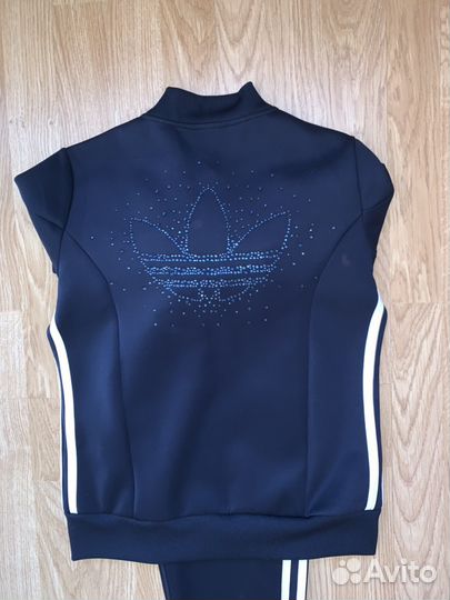 Спортивный костюм