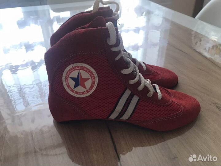 Борцовки новые, размер 37