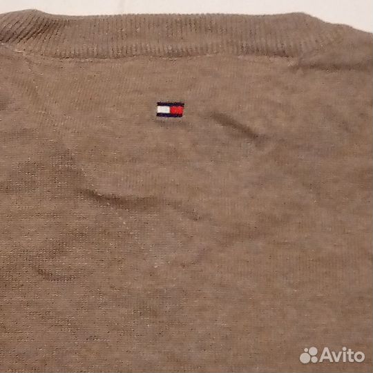 Tommy Hilfiger новый свитер