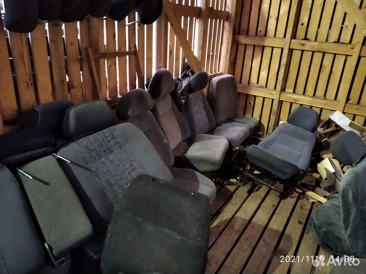 Передние сиденья на ваз