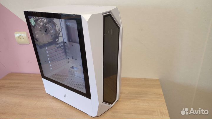 Компьютерный корпус 1stPlayer infinite space IS6