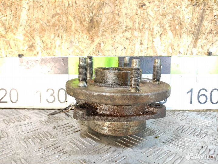 Ступица передняя Chevrolet Captiva 2006-2010