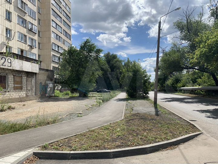 Сдам торговое помещение, 320 м²
