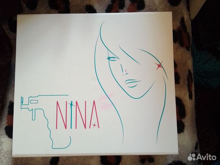 Пистолет для прокола ушей